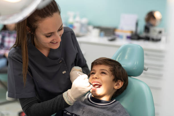 Best Dentist Open on Weekends  in Des Moines, WA