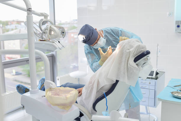 Best Chipped Tooth Repair Near Me  in Des Moines, WA